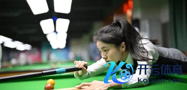 冠中冠:白雨露不敌老马,老马险胜囧哥晋级半决赛;丁俊晖将战小特