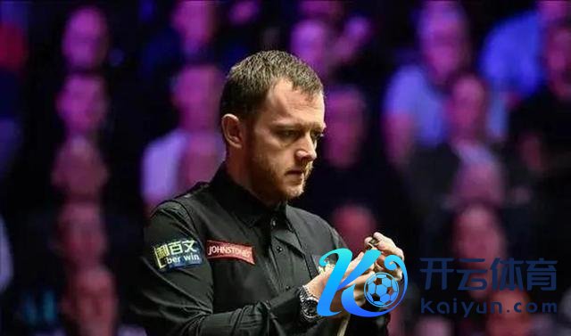 冠中冠:白雨露不敌老马,老马险胜囧哥晋级半决赛;丁俊晖将战小特 白雨露立名后世